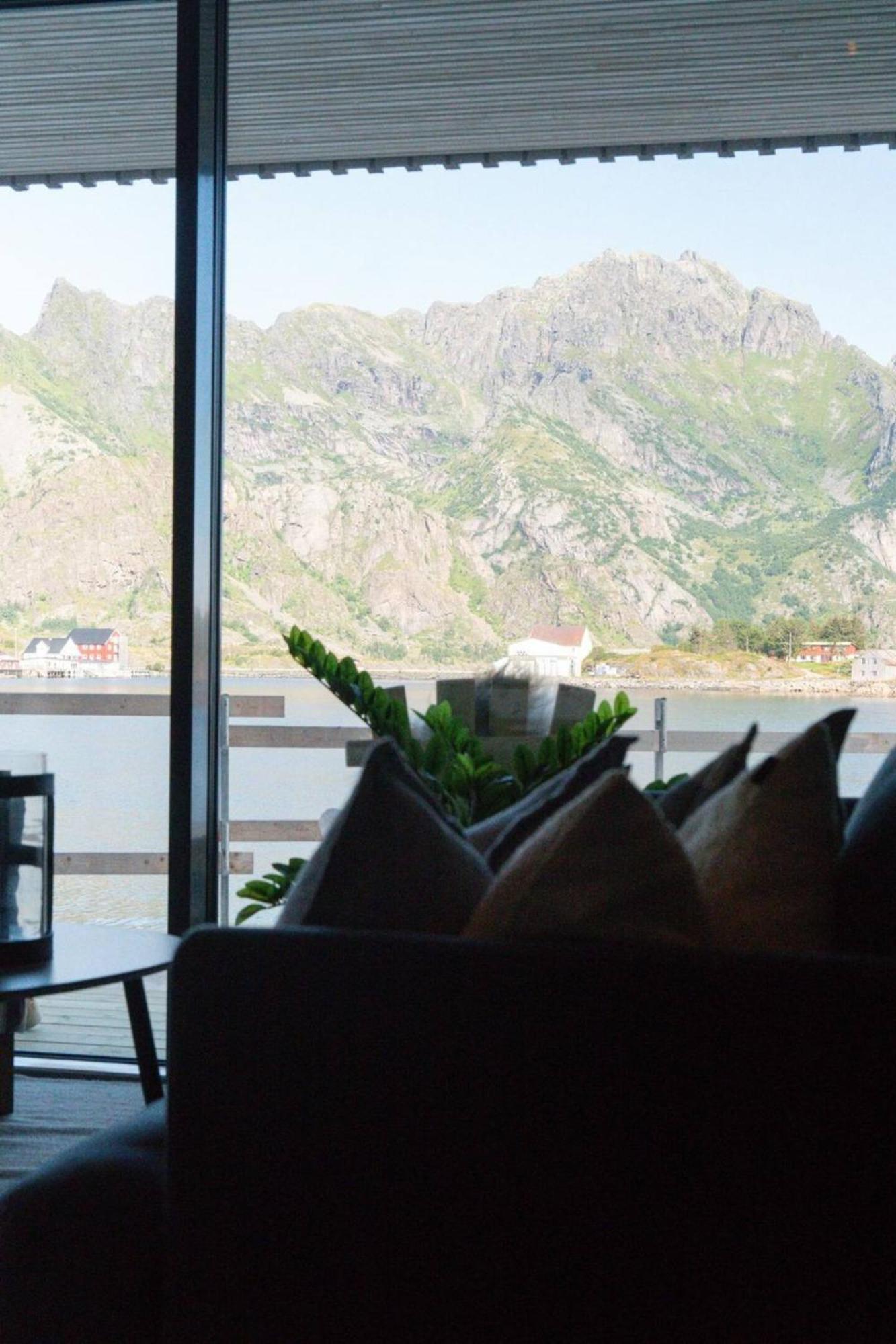 Seafront Apartment Henningsvær Exterior photo